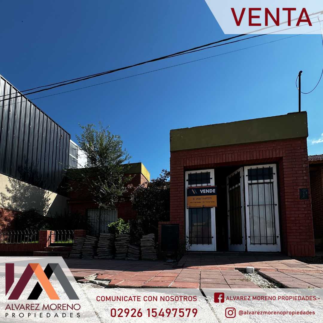 Alvarez Moreno Propiedades - Brinda asesoramiento y soluciones a nuestros clientes en lo que se refiera al mercado inmobiliario. Ventas, tasaciones, alquileres de todo tipo de propiedadesESPAÑA 1256- CASA CON GRAN LOTE EN VENTA