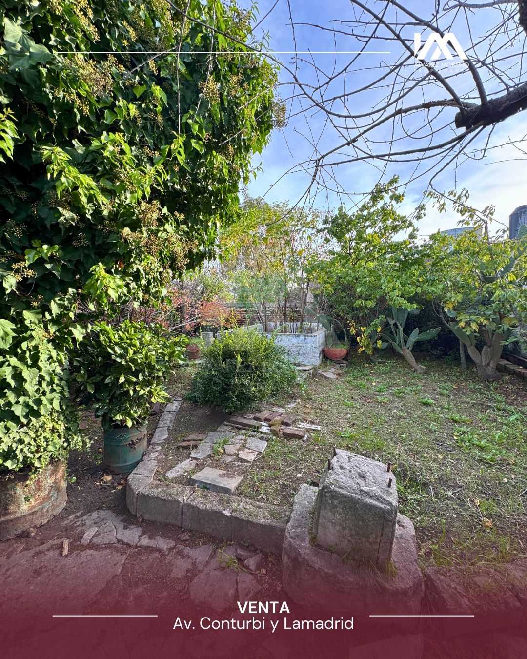 Alvarez Moreno Propiedades - Brinda asesoramiento y soluciones a nuestros clientes en lo que se refiera al mercado inmobiliario. Ventas, tasaciones, alquileres de todo tipo de propiedadesTRES PARCELAS CON UNIDADES FUNCIONALES  PARA VIVIENDA Y TRES UNIDADES FUNCIONALES COMO LOCALES COMERCIALES