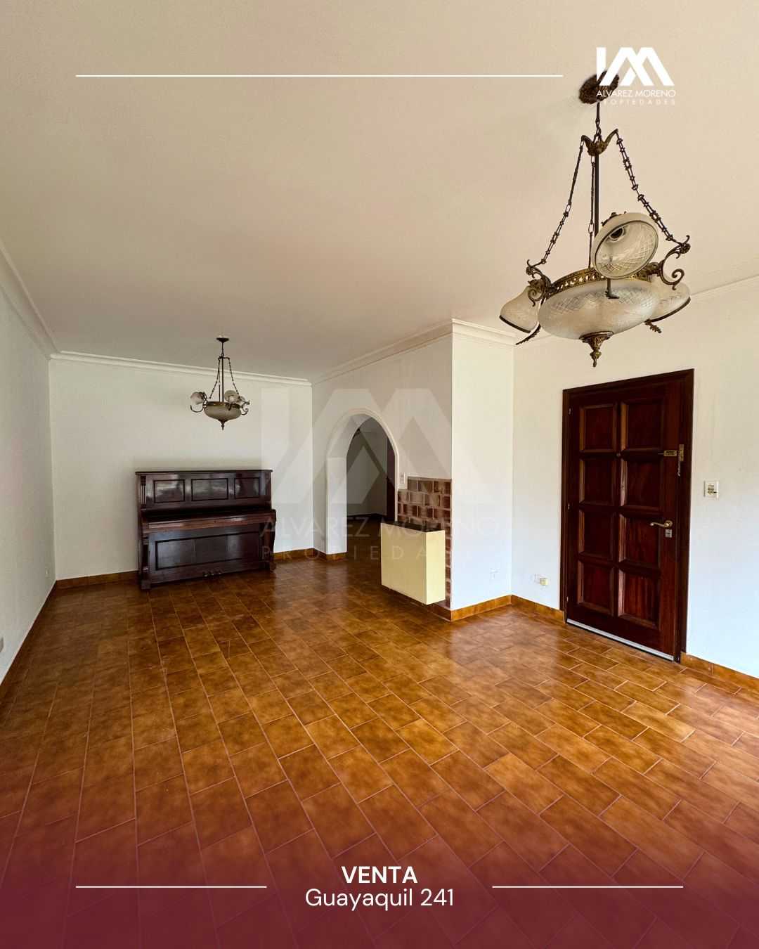 Alvarez Moreno Propiedades - Brinda asesoramiento y soluciones a nuestros clientes en lo que se refiera al mercado inmobiliario. Ventas, tasaciones, alquileres de todo tipo de propiedadesHermosa casa en excelente estado!