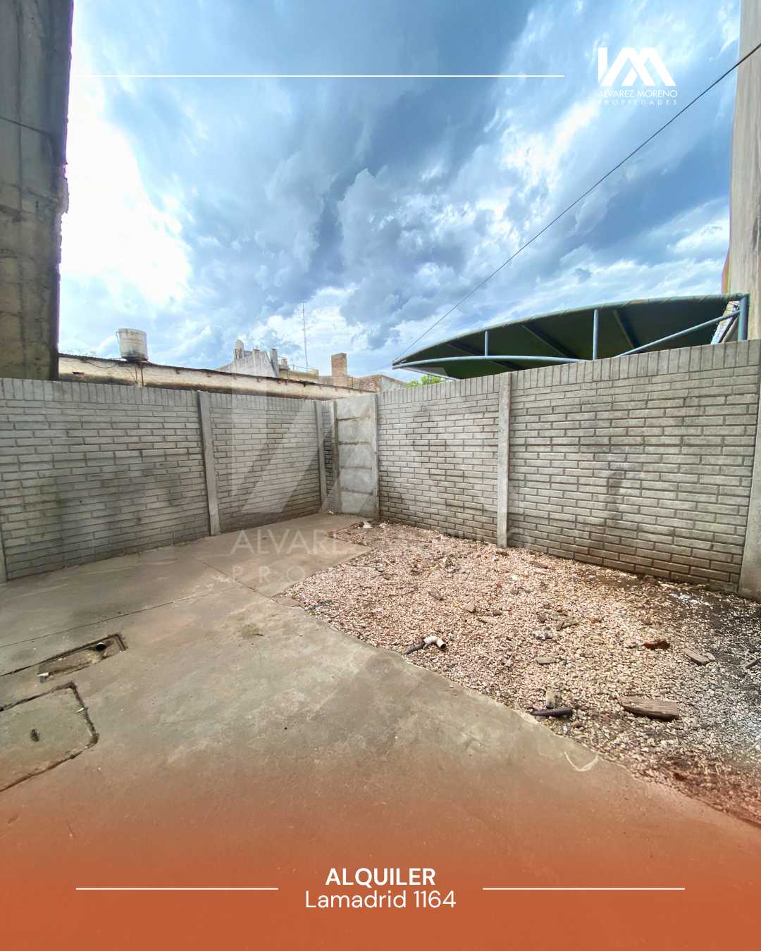 Alvarez Moreno Propiedades - Brinda asesoramiento y soluciones a nuestros clientes en lo que se refiera al mercado inmobiliario. Ventas, tasaciones, alquileres de todo tipo de propiedades$900.000- EXCELENTE LOCAL CON EXPOSICION