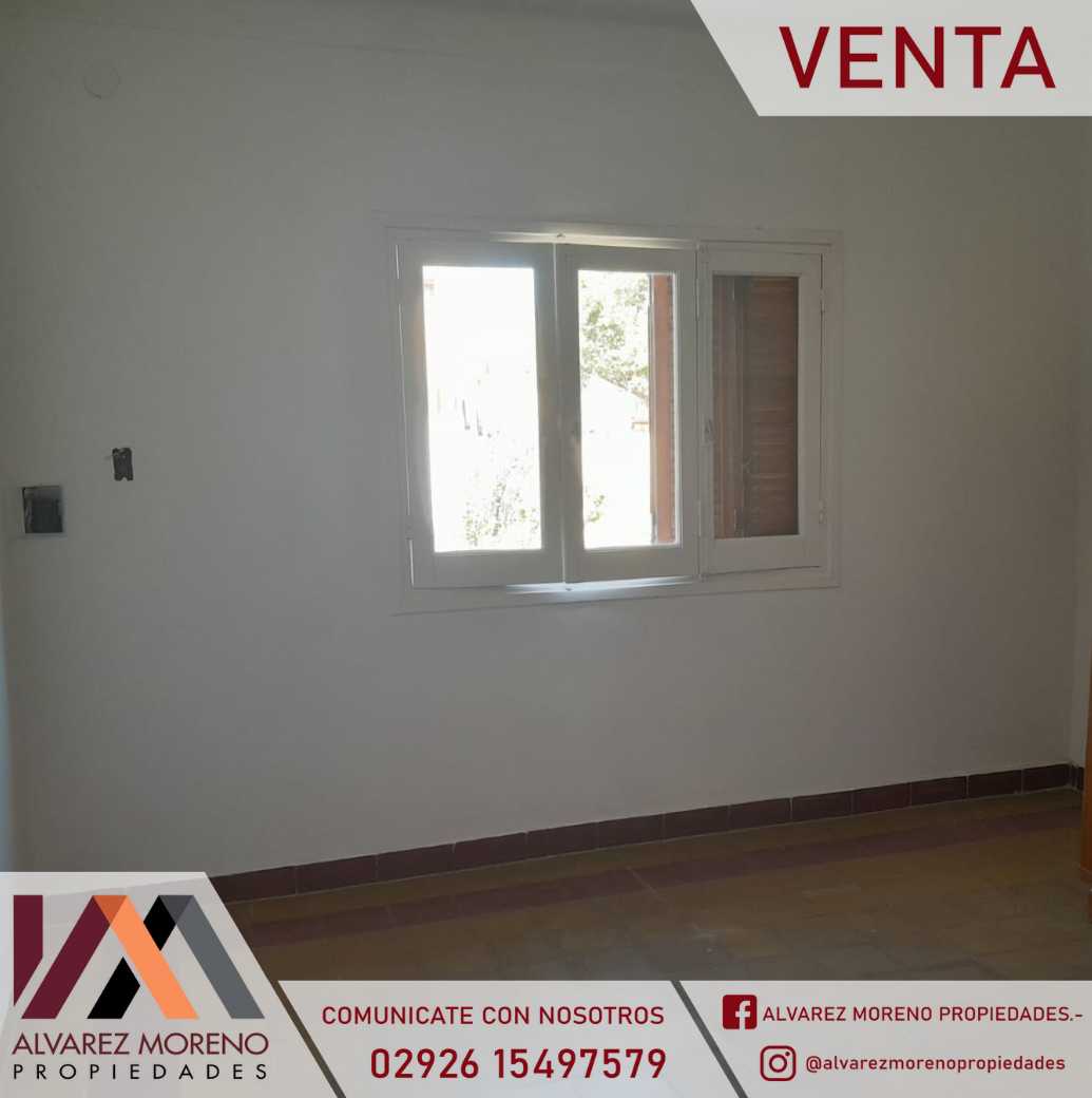 Alvarez Moreno Propiedades - Brinda asesoramiento y soluciones a nuestros clientes en lo que se refiera al mercado inmobiliario. Ventas, tasaciones, alquileres de todo tipo de propiedadesHERMOSA CASA RECICLADA  A NUEVO EN LA LOCALIDAD DE SAAVEDRA-