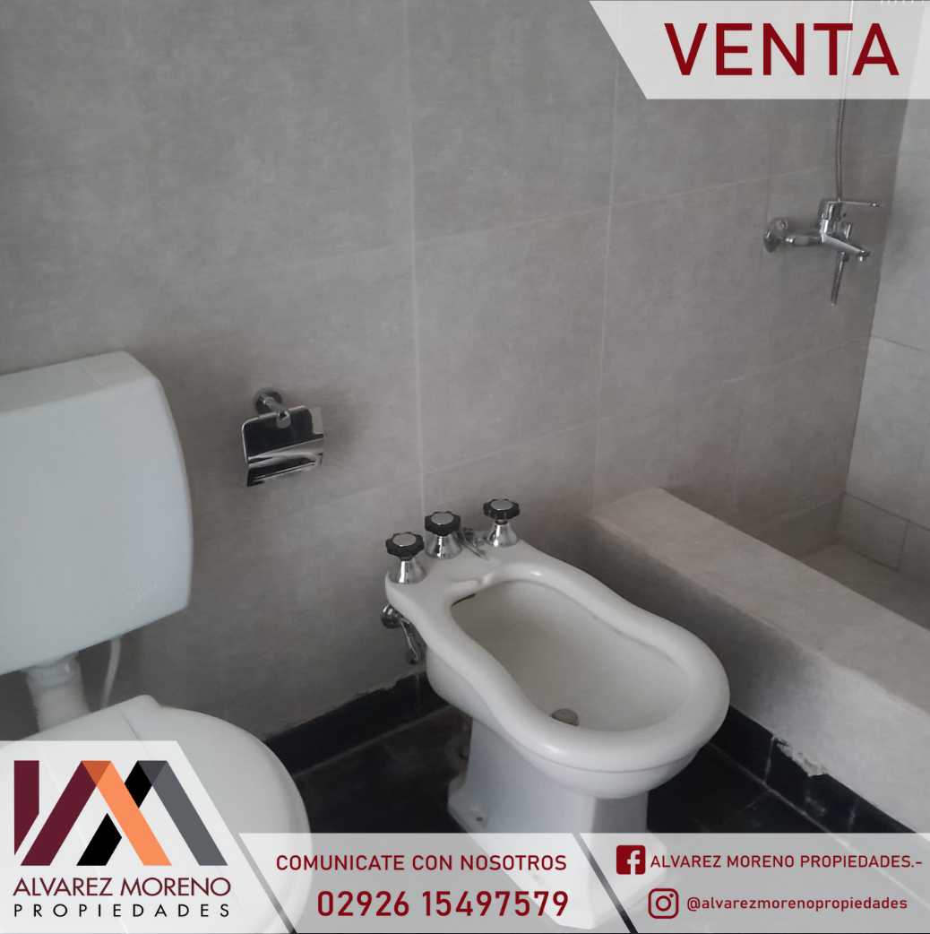 Alvarez Moreno Propiedades - Brinda asesoramiento y soluciones a nuestros clientes en lo que se refiera al mercado inmobiliario. Ventas, tasaciones, alquileres de todo tipo de propiedadesHERMOSA CASA RECICLADA  A NUEVO EN LA LOCALIDAD DE SAAVEDRA-