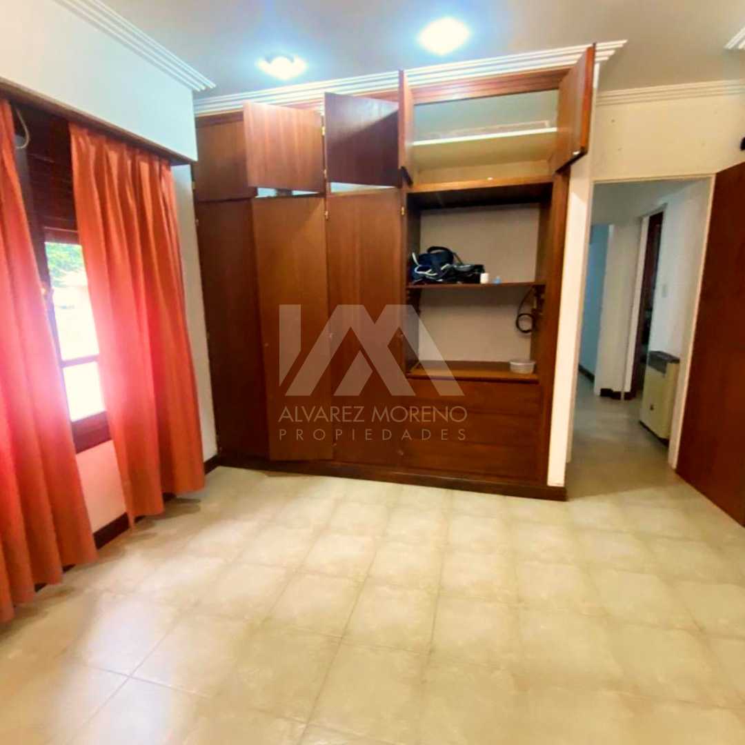 Alvarez Moreno Propiedades - Brinda asesoramiento y soluciones a nuestros clientes en lo que se refiera al mercado inmobiliario. Ventas, tasaciones, alquileres de todo tipo de propiedadesCasa en esquina España y Lacunza