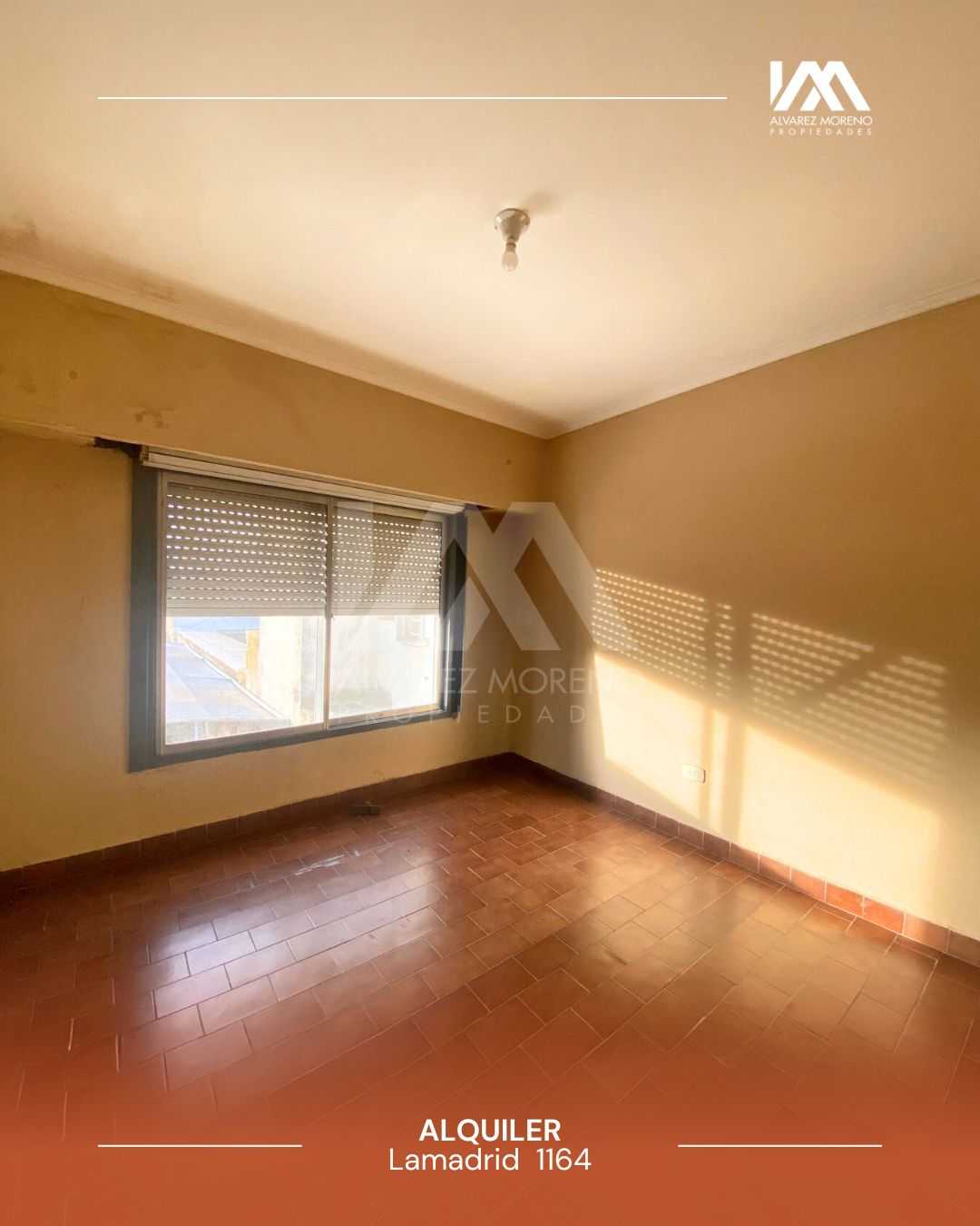 Alvarez Moreno Propiedades - Brinda asesoramiento y soluciones a nuestros clientes en lo que se refiera al mercado inmobiliario. Ventas, tasaciones, alquileres de todo tipo de propiedades$800.000 - Depto de alto en pleno centro!!!